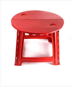 What are the tips for choosing a folding table