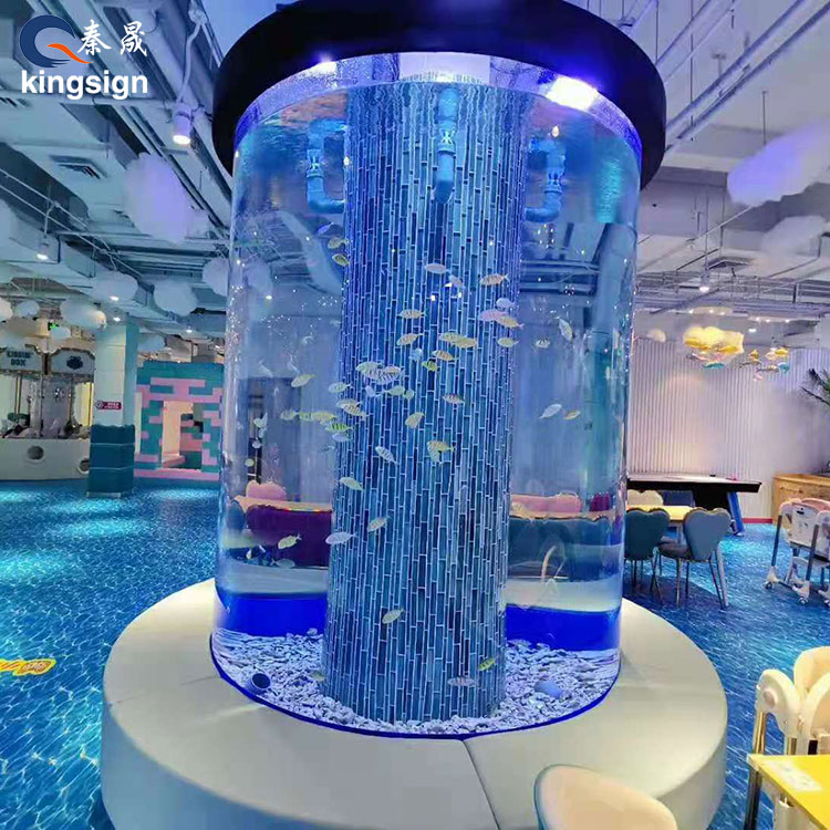 Crafting Underwater Masterpieces: Effective Decoration and Aquascaping for Aquarium Cylinders