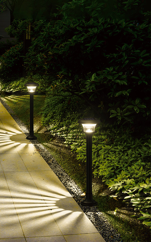 Illuminating the Outdoors: Comparing LED Solar Pathway Lights to Traditional Outdoor Lighting
