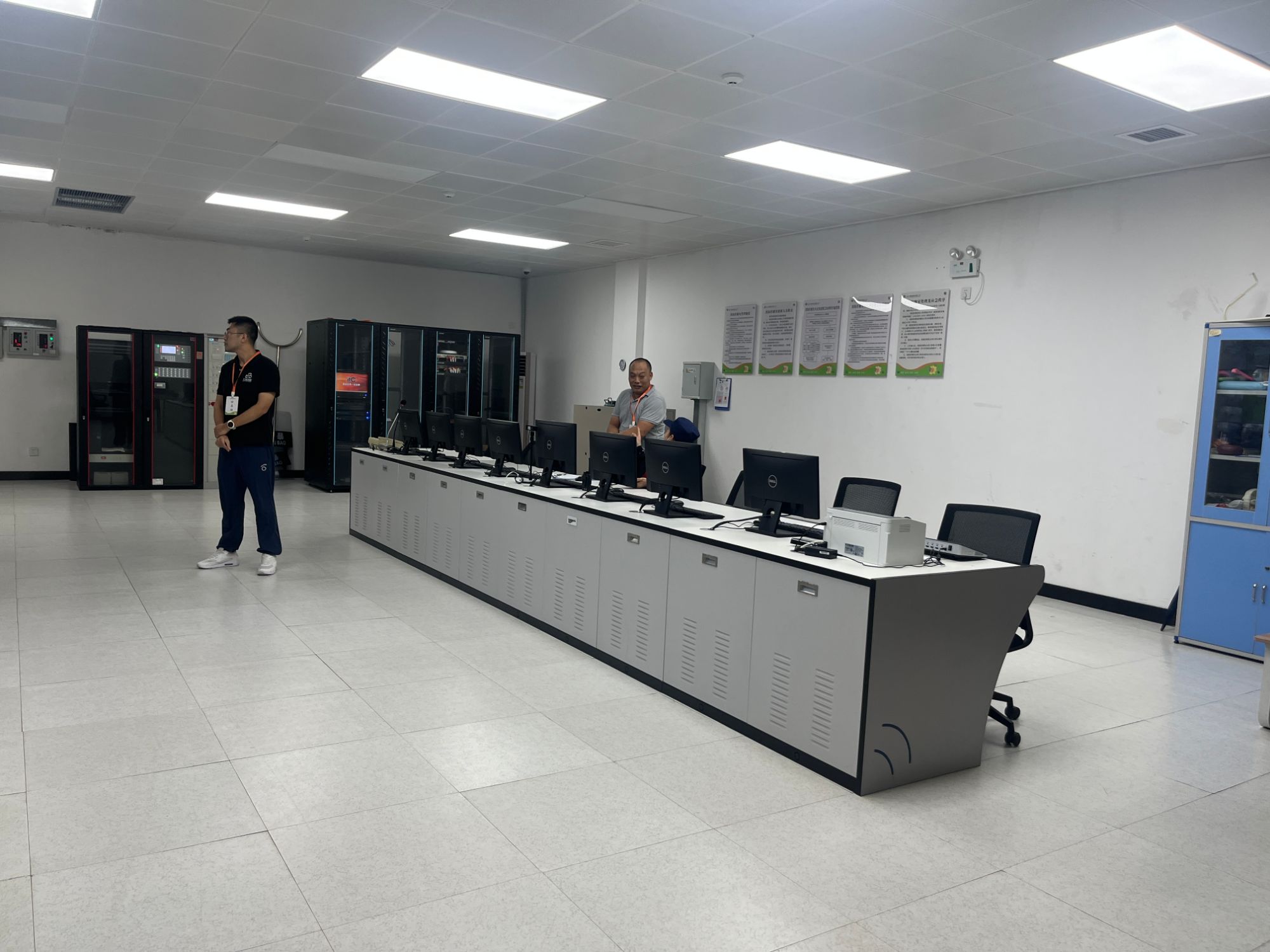 All-Steel Antistatic Floor Exporter: The Key to Safe, Durable Workspaces
